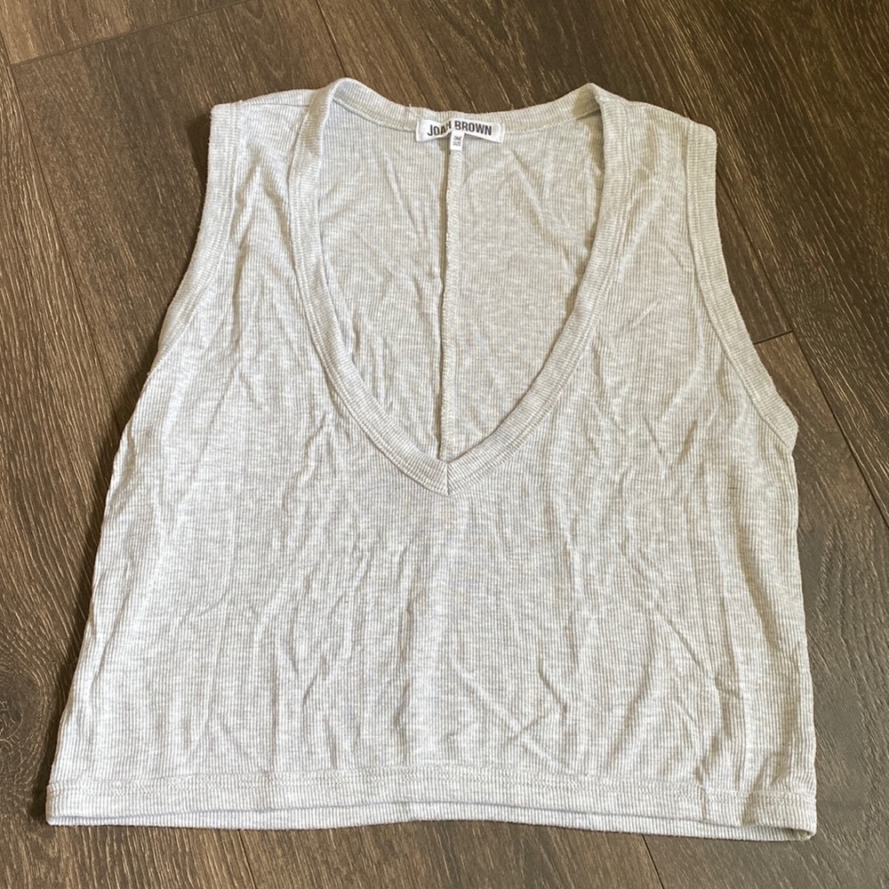 Joah brown ribbed grey tank